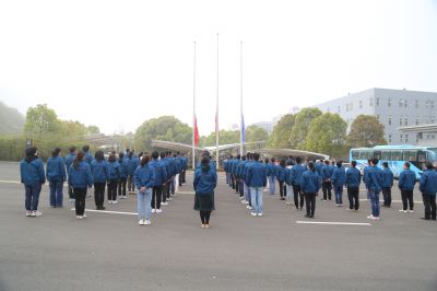 �������������ҽҩ����������������ʽ�������˶���